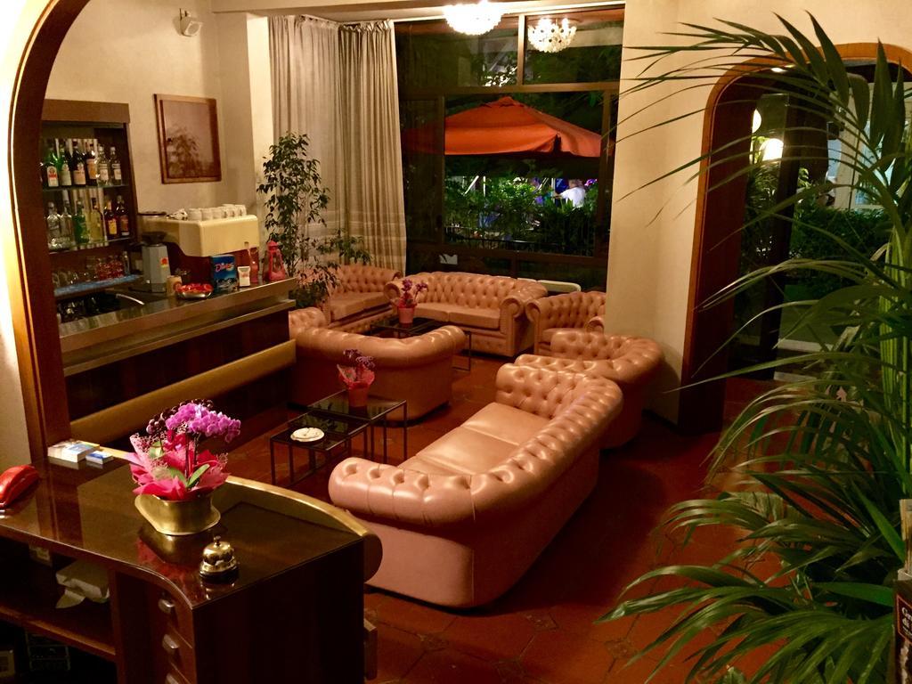 Meuble Lariana Hotel Bellaria-Igea Marina Luaran gambar